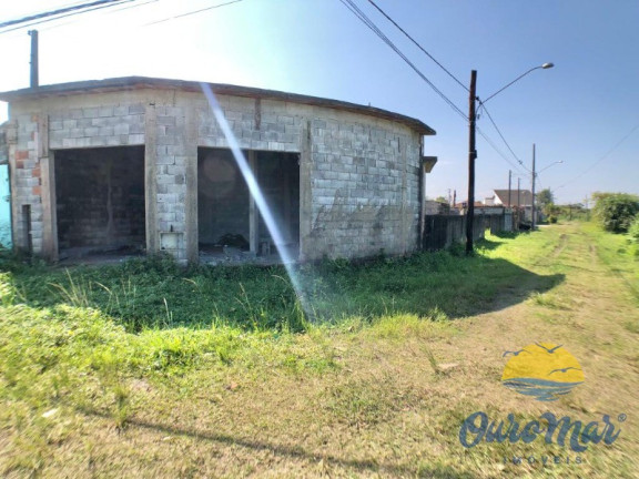 Sobrado com 5 Quartos à Venda, 153 m² em Gaivota - Itanhaém