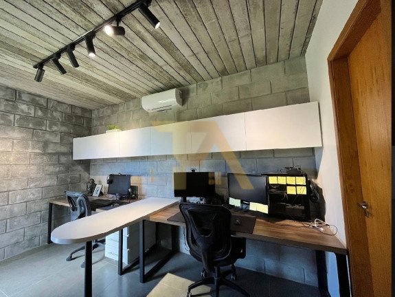 Imagem Imóvel com 3 Quartos à Venda,  em Ambrósio - Garopaba