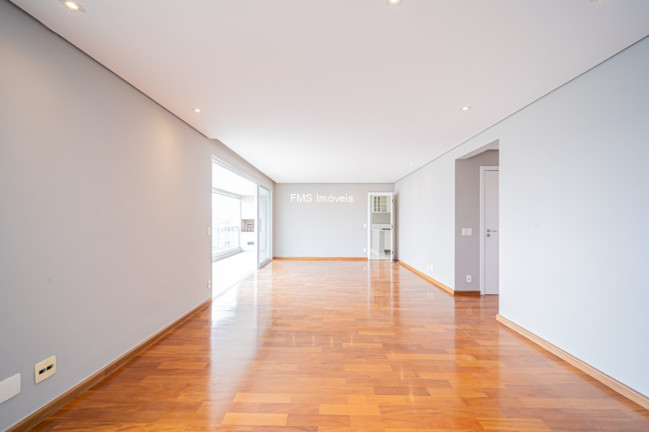 Imagem Imóvel com 3 Quartos à Venda, 168 m² em Moema - São Paulo