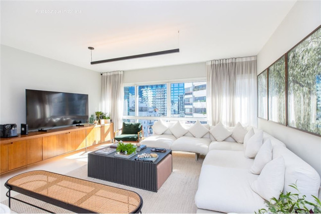 Imagem Apartamento com 2 Quartos à Venda,  em Itaim Bibi - São Paulo