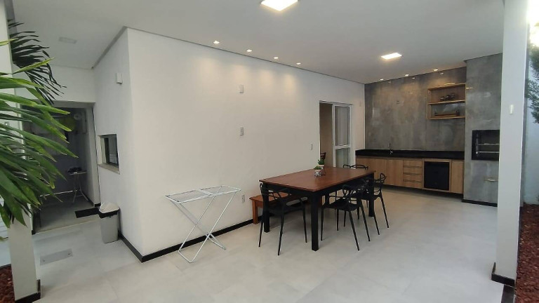 Imagem Casa com 3 Quartos à Venda, 230 m² em Sim - Feira De Santana