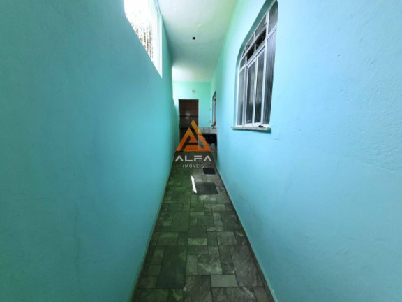 Imagem Casa com 3 Quartos à Venda, 84 m²