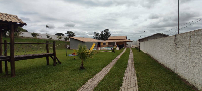 Imagem Chácara com 3 Quartos à Venda, 1.000 m² em Zona Distribuidora - Sarapuí Imagem Chácara com 3 Quartos à Venda, 1.000 m² em Zona Distribuidora - Sarapuí