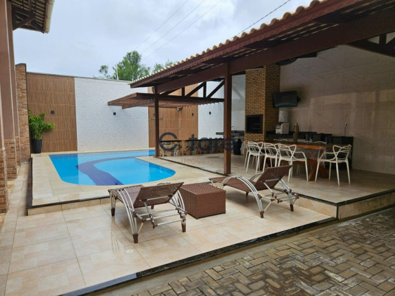 Imagem Casa com 5 Quartos à Venda, 450 m² em Jacaúna - Aquiraz Imagem Casa com 5 Quartos à Venda, 450 m² em Jacaúna - Aquiraz