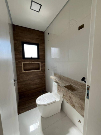 Imagem Casa com 3 Quartos à Venda, 126 m² em Villas Do Jaguari - Santana De Parnaíba Imagem Casa com 3 Quartos à Venda, 126 m² em Villas Do Jaguari - Santana De Parnaíba