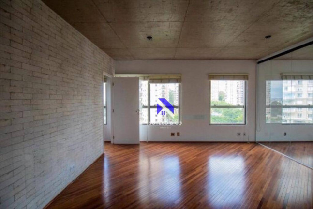 Apartamento com 3 Quartos à Venda, 70 m² em Panamby - São Paulo