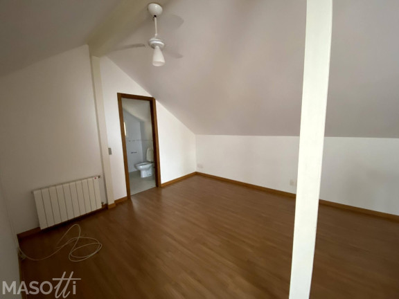 Imagem Apartamento com 3 Quartos à Venda, 19.808 m² em Centro - Gramado Imagem Apartamento com 3 Quartos à Venda, 19.808 m² em Centro - Gramado