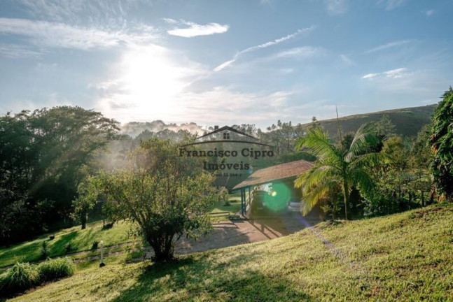 Imagem Imóvel com 3 Quartos à Venda, 39.615 m² em Paiol Velho - Cunha Imagem Imóvel com 3 Quartos à Venda, 39.615 m² em Paiol Velho - Cunha