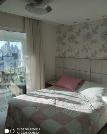 Imagem Imóvel com 3 Quartos à Venda, 123 m²em Centro - Balneário Camboriú