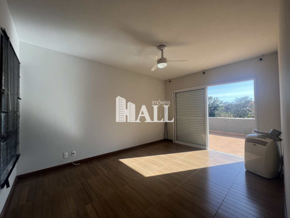 Imagem Casa com 3 Quartos à Venda, 240 m² em Centro - Bady Bassitt