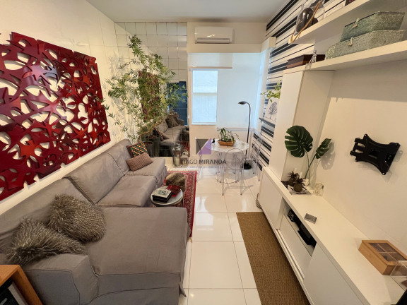 Imagem Imóvel com 2 Quartos à Venda, 64 m² em Tijuca - Rio De Janeiro Imagem Imóvel com 2 Quartos à Venda, 64 m² em Tijuca - Rio De Janeiro