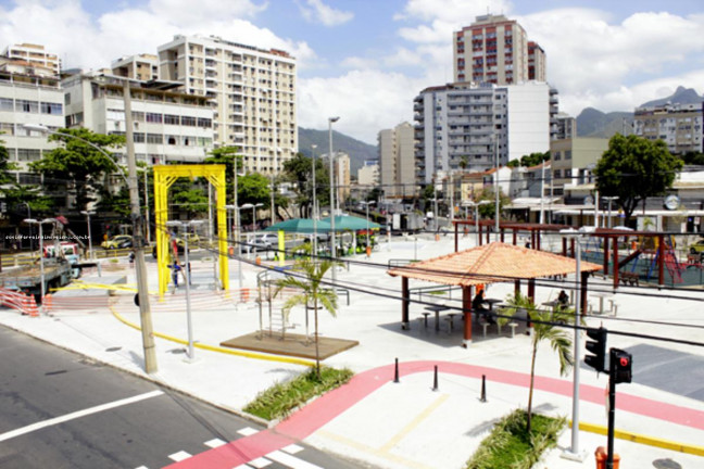 Imagem Apartamento à Venda, em Tijuca - Rio De Janeiro Imagem Apartamento à Venda, em Tijuca - Rio De Janeiro
