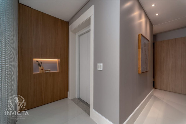 Imagem Apartamento com 4 Quartos à Venda, 237 m² em Barra Sul - Balneário Camboriú