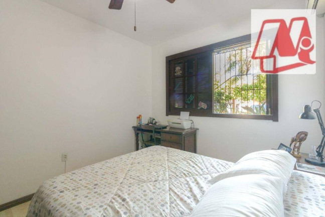 Imagem Casa com 3 Quartos à Venda, 145 m² em Ipanema - Porto Alegre Imagem Casa com 3 Quartos à Venda, 145 m² em Ipanema - Porto Alegre