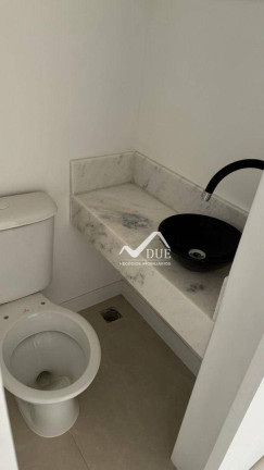 Casa de Vila com 2 Quartos à Venda, 89 m² em Boqueirão - Santos