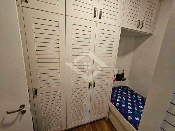 Imagem Apartamento com 4 Quartos à Venda, 315 m² em Laranjeiras - Rio De Janeiro Imagem Apartamento com 4 Quartos à Venda, 315 m² em Laranjeiras - Rio De Janeiro