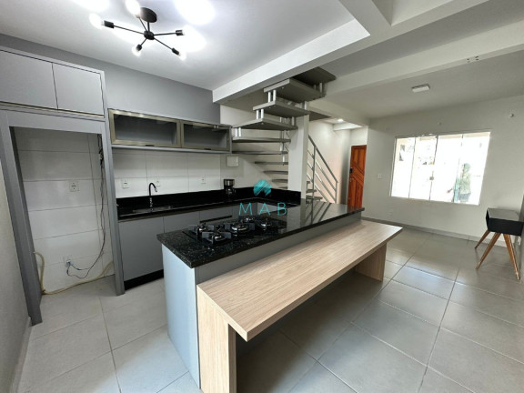 Imagem Sobrado com 2 Quartos à Venda, 96 m² em Ingleses Do Rio Vermelho - Florianópolis Imagem Sobrado com 2 Quartos à Venda, 96 m² em Ingleses Do Rio Vermelho - Florianópolis