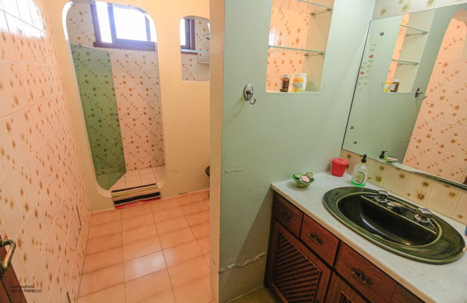 Imagem Casa com 4 Quartos à Venda, 252 m² em Jardim Isabel - Porto Alegre