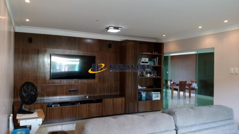 Imagem Casa com 4 Quartos à Venda, 450 m² em Pecuária - Campos Dos Goytacazes Imagem Casa com 4 Quartos à Venda, 450 m² em Pecuária - Campos Dos Goytacazes