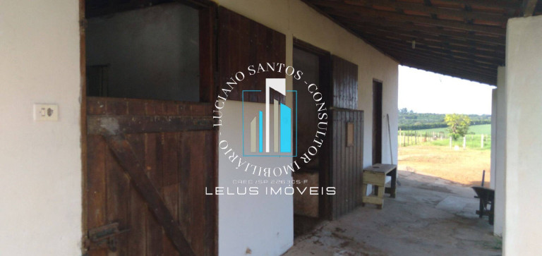 Imagem Chácara com 3 Quartos à Venda, 30.000 m² em Santa Cruz - Boituva