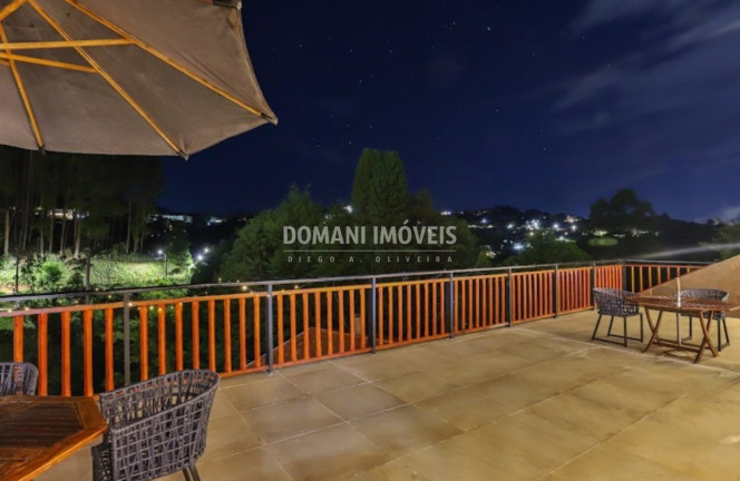 Imagem Imóvel com 10 Quartos à Venda, 520 m² em Região Do Atalaia - Campos Do Jordão Imagem Imóvel com 10 Quartos à Venda, 520 m² em Região Do Atalaia - Campos Do Jordão