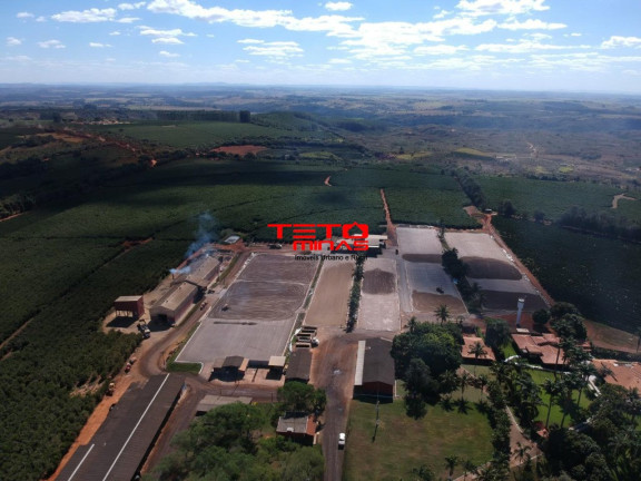 Imagem Imóvel à Venda, em Piumhi - Piumhi Imagem Imóvel à Venda, em Piumhi - Piumhi