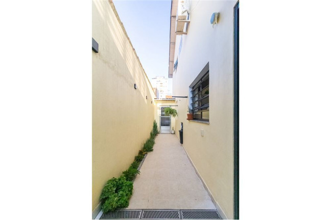 Imagem Casa com 2 Quartos à Venda,  em Cidade Monções - São Paulo