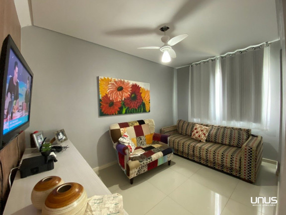 Imagem Casa com 3 Quartos à Venda, 300 m² em Estreito - Florianópolis Imagem Casa com 3 Quartos à Venda, 300 m² em Estreito - Florianópolis