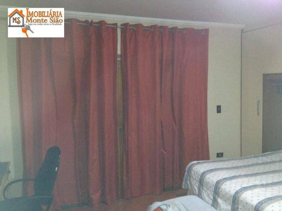 Imagem Sobrado com 3 Quartos à Venda, 180 m² em Jardim Santa Clara - Guarulhos Imagem Sobrado com 3 Quartos à Venda, 180 m² em Jardim Santa Clara - Guarulhos