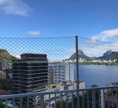Imagem Cobertura com 2 Quartos à Venda, 192 m² em Lagoa - Rio De Janeiro Imagem Cobertura com 2 Quartos à Venda, 192 m² em Lagoa - Rio De Janeiro