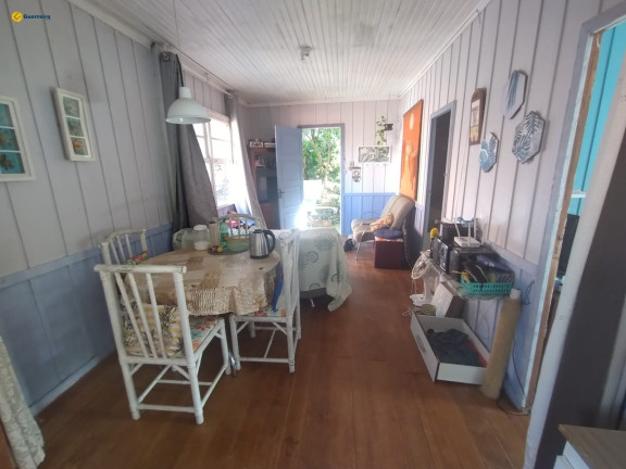 Imagem Casa com 2 Quartos à Venda, 200 m² em Coqueiros - Florianópolis Imagem Casa com 2 Quartos à Venda, 200 m² em Coqueiros - Florianópolis