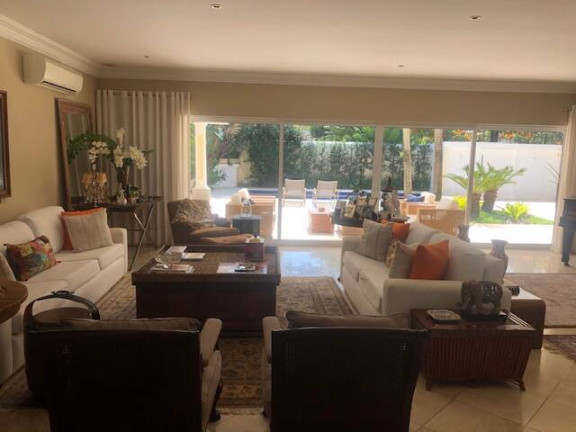 Imagem Casa com 4 Quartos à Venda, 500 m² em Rio De Janeiro Imagem Casa com 4 Quartos à Venda, 500 m² em Rio De Janeiro