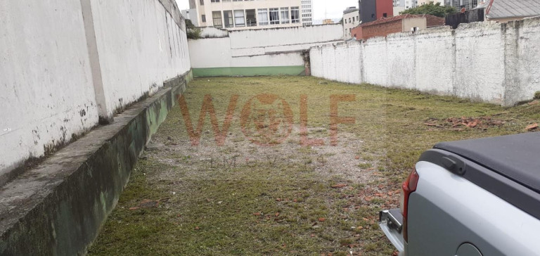 Imagem Terreno à Venda, 510 m² em Centro - Curitiba Imagem Terreno à Venda, 510 m² em Centro - Curitiba