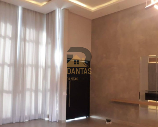 Imagem Imóvel com 3 Quartos à Venda, em Jardim Residencial Dona Lucilla - Indaiatuba Imagem Imóvel com 3 Quartos à Venda, em Jardim Residencial Dona Lucilla - Indaiatuba