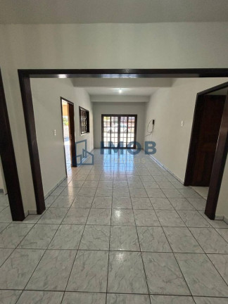Imagem Casa com 3 Quartos à Venda, 132 m² em Centro - Jaraguá Do Sul Imagem Casa com 3 Quartos à Venda, 132 m² em Centro - Jaraguá Do Sul
