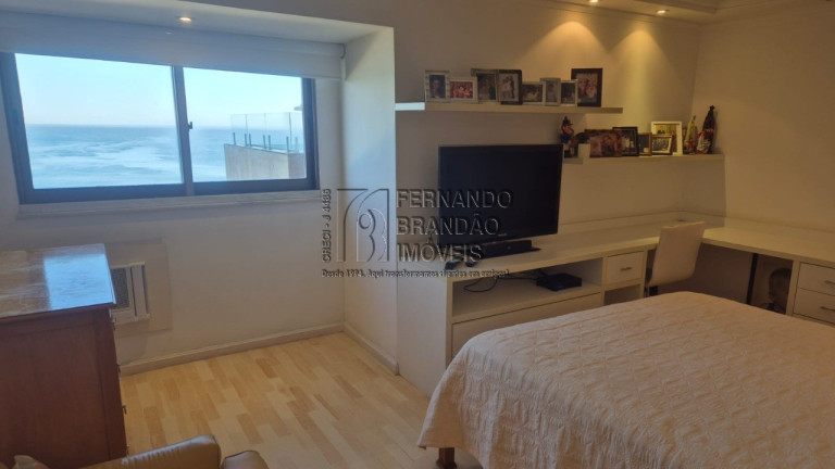 Imagem Imóvel com 4 Quartos à Venda, 310 m² em Barra Da Tijuca - Rio De Janeiro Imagem Imóvel com 4 Quartos à Venda, 310 m² em Barra Da Tijuca - Rio De Janeiro