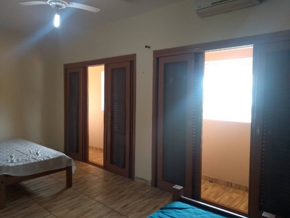 Imagem Sobrado com 4 Quartos à Venda, 294 m² em Delfim Verde - Caraguatatuba Imagem Sobrado com 4 Quartos à Venda, 294 m² em Delfim Verde - Caraguatatuba