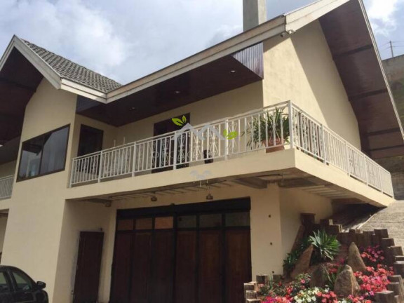 Casa com 3 Quartos à Venda, 434 m² em Vila Natal - Campos Do Jordão