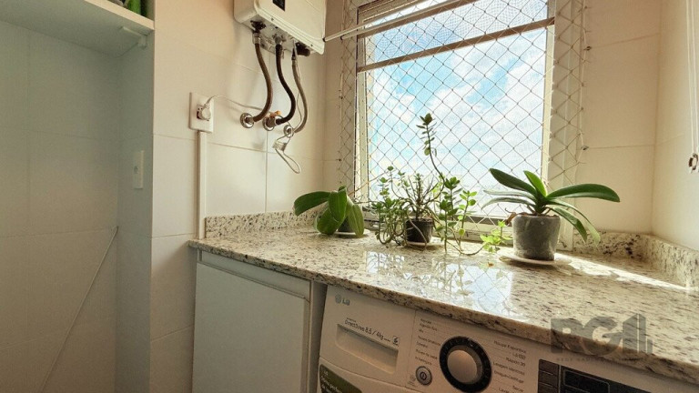Imagem Apartamento com 1 Quarto à Venda, 38 m² em Menino Deus - Porto Alegre