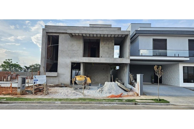 Imagem Casa com 3 Quartos à Venda, 279 m² em Jardim Tereza Cristina - Jundiaí Imagem Casa com 3 Quartos à Venda, 279 m² em Jardim Tereza Cristina - Jundiaí