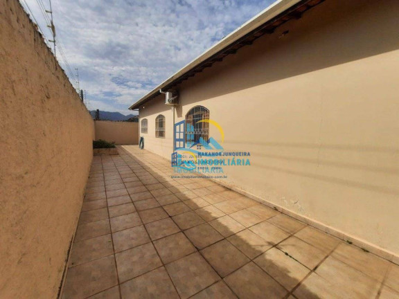 Imagem Casa com 3 Quartos à Venda, 158 m² em Indaiá - Caraguatatuba Imagem Casa com 3 Quartos à Venda, 158 m² em Indaiá - Caraguatatuba