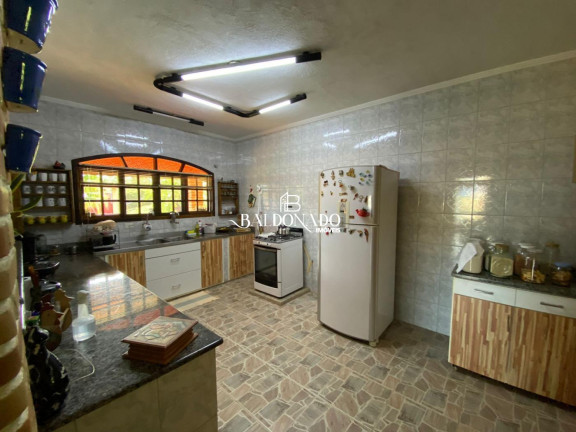 Imagem Imóvel com 3 Quartos à Venda, 3.820 m² em Centro - Extrema Imagem Imóvel com 3 Quartos à Venda, 3.820 m² em Centro - Extrema