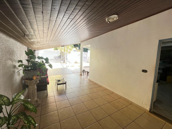 Imagem Casa à Venda, 275 m² em Rua Mandaguari - Umuarama Imagem Casa à Venda, 275 m² em Rua Mandaguari - Umuarama