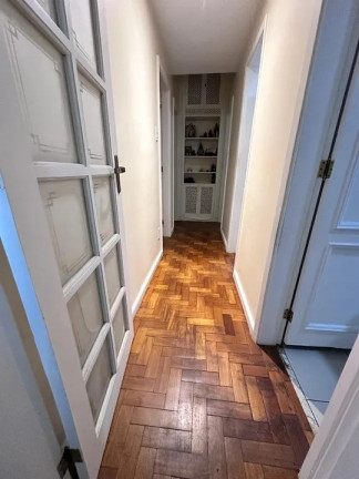 Imagem Imóvel com 3 Quartos à Venda, 134 m² em Icaraí - Niterói Imagem Imóvel com 3 Quartos à Venda, 134 m² em Icaraí - Niterói