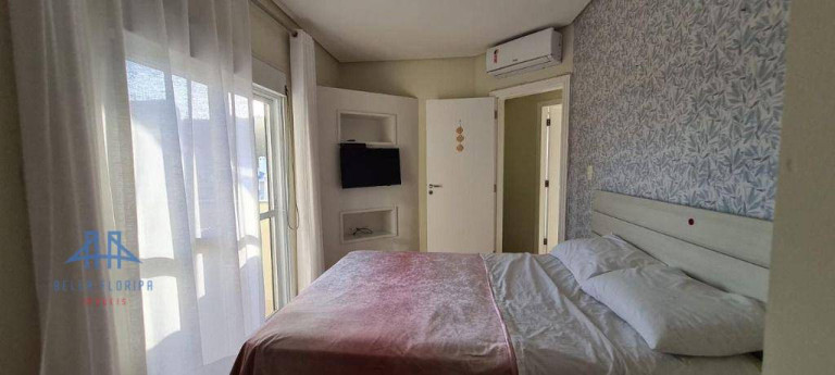 Imagem Cobertura com 4 Quartos à Venda, 265 m² em Ingleses Do Rio Vermelho - Florianópolis Imagem Cobertura com 4 Quartos à Venda, 265 m² em Ingleses Do Rio Vermelho - Florianópolis