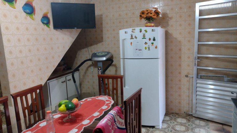 Imagem Sobrado com 4 Quartos à Venda, 180 m² em Parque João Ramalho - Santo André