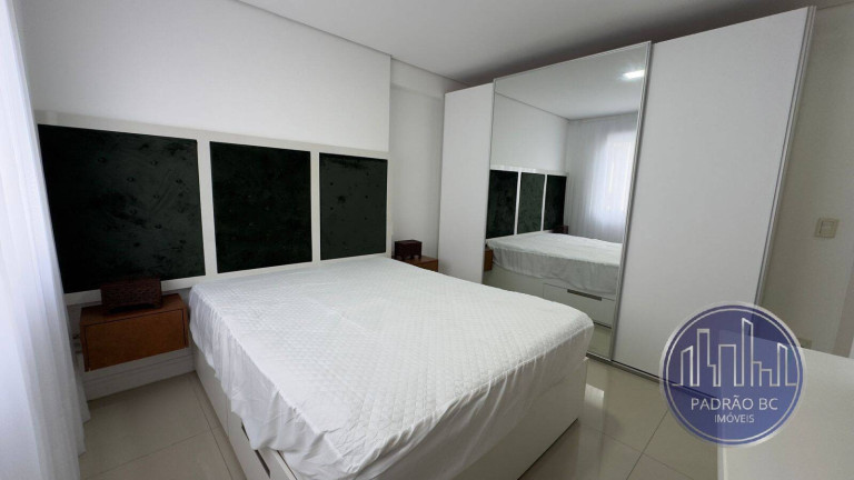 Imagem Apartamento com 3 Quartos à Venda, 132 m² em Centro - Balneário Camboriú Imagem Apartamento com 3 Quartos à Venda, 132 m² em Centro - Balneário Camboriú