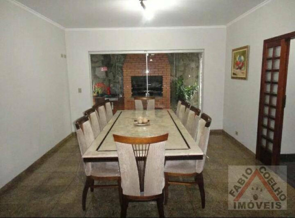 Imagem Sobrado com 4 Quartos à Venda, 244 m² em Interlagos - São Paulo Imagem Sobrado com 4 Quartos à Venda, 244 m² em Interlagos - São Paulo