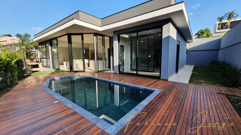 Casa de Condomínio com 3 Quartos à Venda, 255 m² em Swiss Park - Campinas