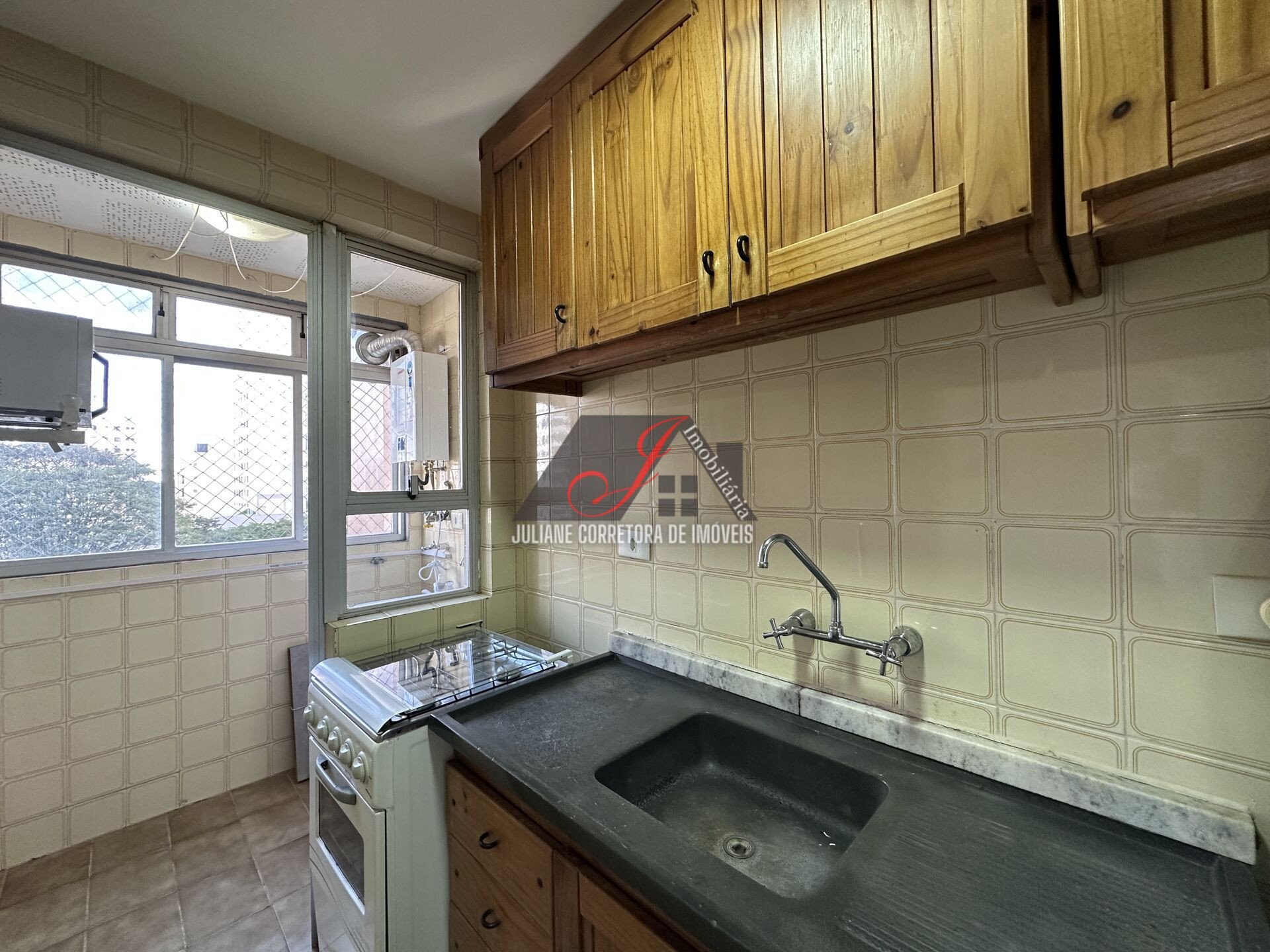 Imagem Apartamento com 1 Quarto à Venda, 39 m² em Bigorrilho - Curitiba
